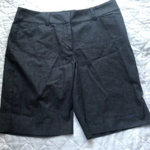 Ann Taylor Curvy Shorts Navy Size 8 10" Inseam NWT